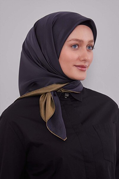 Levidor Emerald Double-Sided Twill Silk Scarf