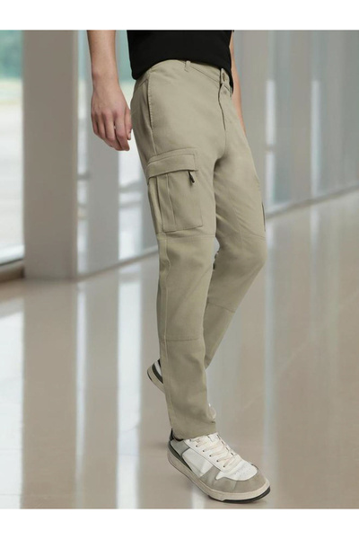 Dennis Lingo By Styli Men Beige Mid Rise Slim Fit Cargo Pants
