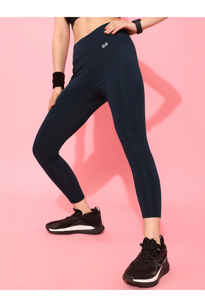 Clovia By Styli 4-Way Stretch Snug Fit Active Tights with Pockets