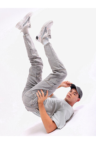 The Indian Garage Co By Styli Men Grey Mid Wash Cargo Jeans