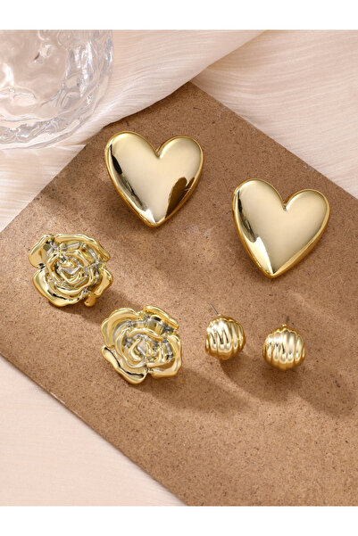 Take Two By Styli مجموعة من 3 أقراط ذهبية على شكل زهرة على شكل قلب