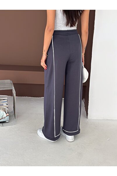 Gugus Γυναικείο πλισέ παντελόνι αθλητικό με λευκές ρίγες, φαρδύ πόδι