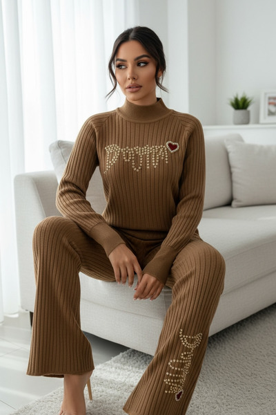 NEWCO Corded Fabric Textured Pearl Embroidered Finger-Threaded Half-Turtleneck Knitwear Two-Piece Suit