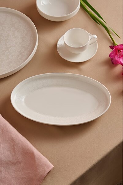 Karaca Minerva Kayık Tabak 25 cm