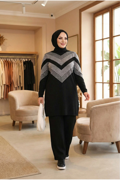 nacar çarşı KADIN BATTAL BEDEN SİYAH UZUN BİSİKLET YAKA TRİKO KENDİNDEN SİMLİ DESENLİ TUNİK TRİKO KAZAK