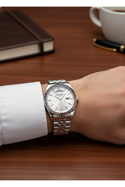 Tom Jones Men's Wristwatch Tj-10002-5