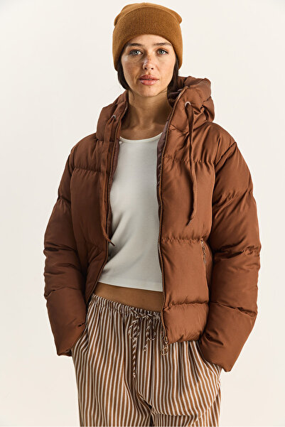 Bianco Lucci Women's Hooded Puffer Coat