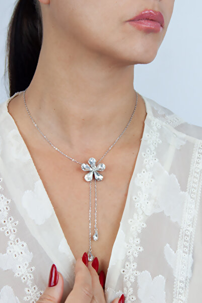 Pridza قلادة من الفولاذ على شكل زهرة من حجر الكريستال