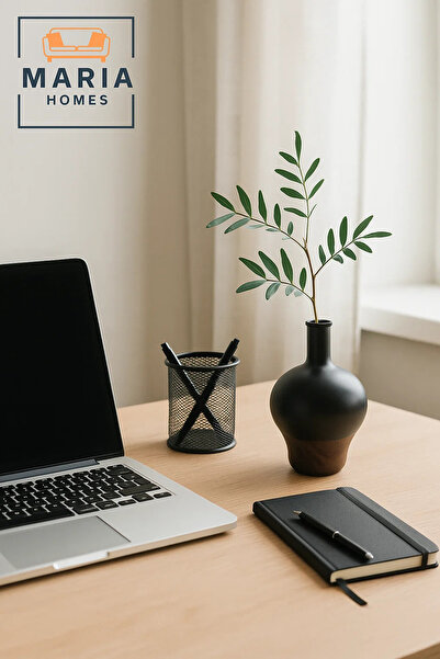 MARIA HOMES Modern Decorative Vase – Matte Black Flower Vase – Wood-Effect Home Decor Accessory