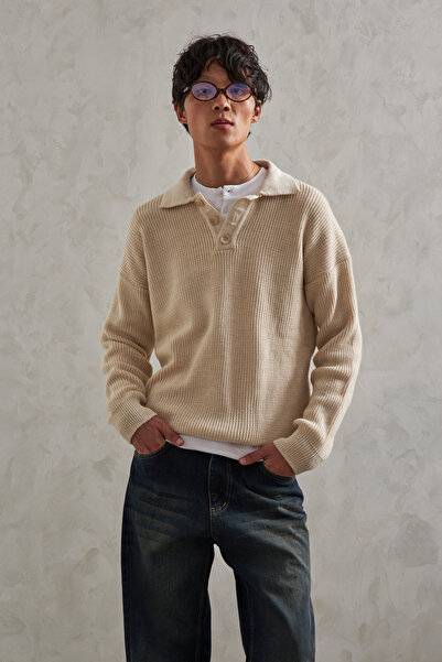 HYMAN Men's Buttoned Collar Oversized Sweater