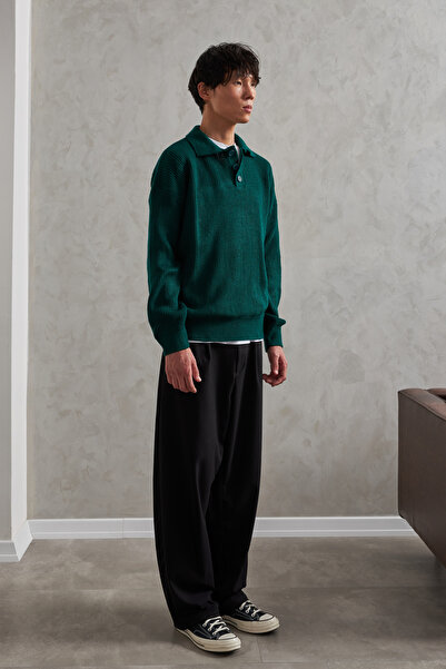 HYMAN Men's Buttoned Collar Oversized Sweater