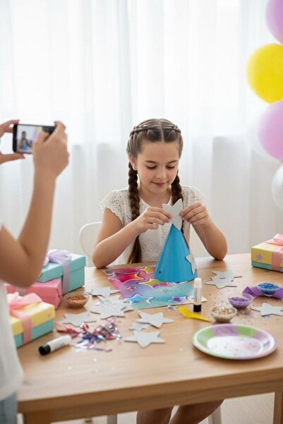 Cadde Süs Simli Eva Yıldız Süs Yapışkanlı 8 cm 10 adet Eva Süs