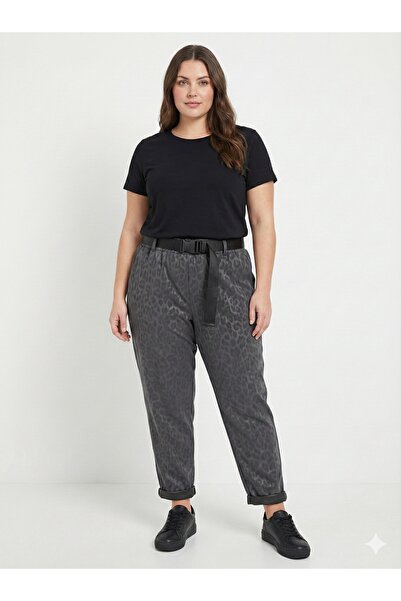 della moor Women's Italian Wide Fit Belted Leopard Print Matte Faux Leather Trousers