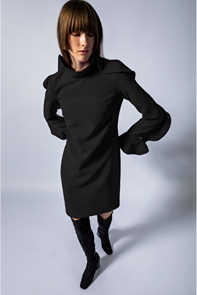 KAMEYA Back Low-cut Flounce Dress