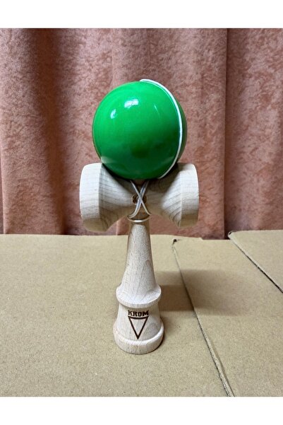 Kendama KROM – Mystery Color Edition (6 culori surpriză!)