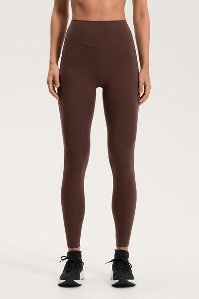 Oysho Comfortlux yüksek belli bilek hizasında tayt