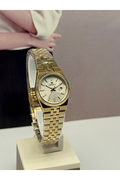 Momentus Gold Women's Wristwatch 5 Atm Waterproof