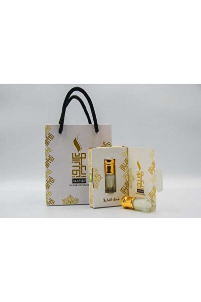 Azraq al oud فانيليا مسك + حقيبة هدايا صغيرة (3 مل)