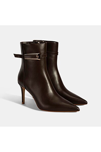 Desa Women's Brown Metal Buckle Thin Heeled Leather Boots