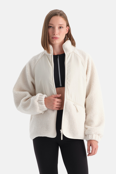 Dagi Ecru Women's Front Pocket Snap Fastener Coat