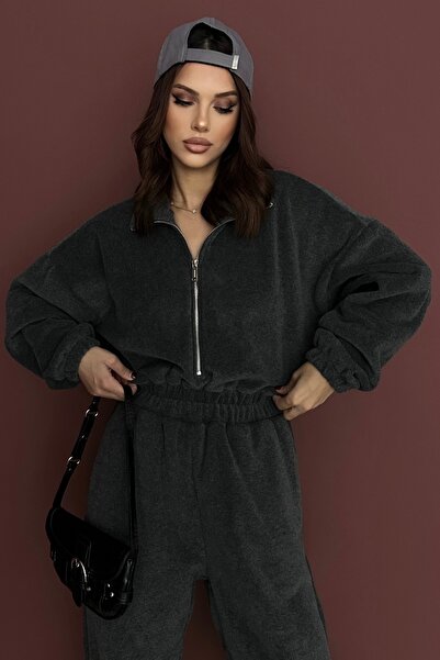 New Now Vi̇ka Zippered Fleece Jumpsuit