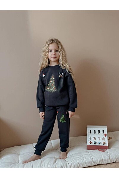 YİGİT BUTİK New Year Printed Girls' Top and Bottom Set