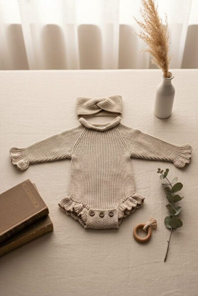 meriç bebe - bütün çocuklar melektir. mrc Stitch-Free Thessaloniki Knitted Sausage Collar Ruffled Baby Girl Knitwear Bodysuit Sweater & Headband Two-Piece Set