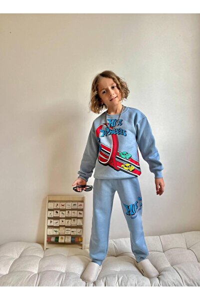 YİGİT BUTİK Комплект за момчета с принт на коли