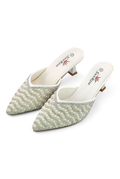 Sunrise Pointed Closed Toe Embellished