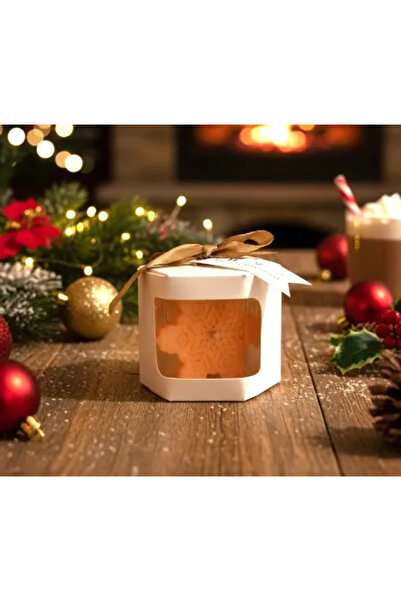 Herum Snowflake scented candle, HANDMADE, soy wax, cotton wick, 7.5 cm