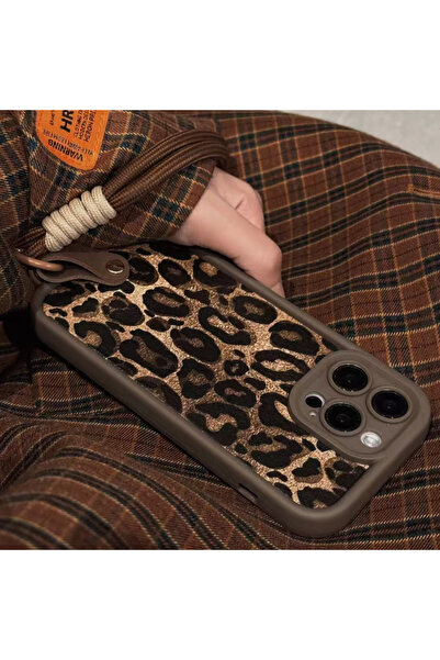 OSG iPhone 15 Pro Max Compatible Premium Camera Protection Phone Case with Leopard Pattern Bracelet