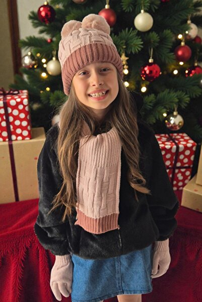 QUB CLUB Girl's Scarf Hat Gloves 3-Piece Set