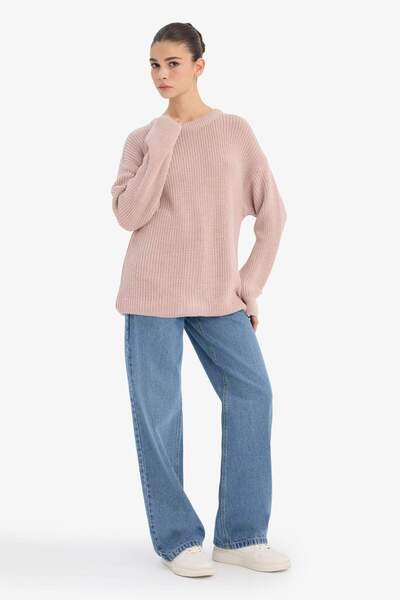 DeFacto Pulover tricotat simplu, cu decolteu rotund, din țesătură Thessaloniki, cu potrivire normală H6905AZ25WN