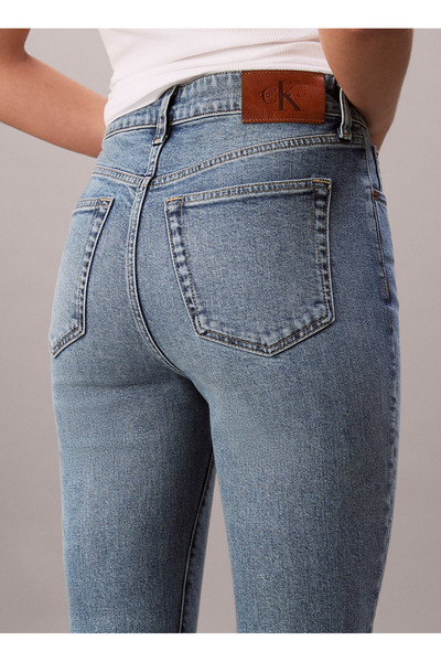 Calvin Klein Jeans Yüksek Bel Düz Paça Skinny Fit Mavi Kadın Denim Pantolon LV047D733GYYC