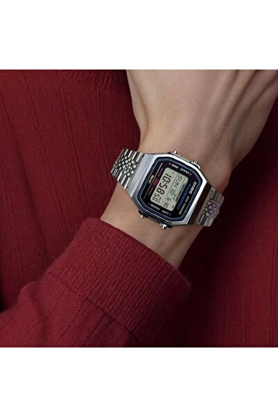 Casio VINTAGE series-30-meter waterproof Shi Ying movement stainless steel strap.