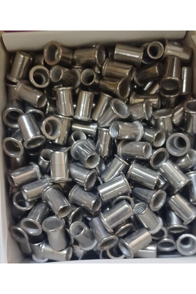 A4 RIVERTING NUT 8MM