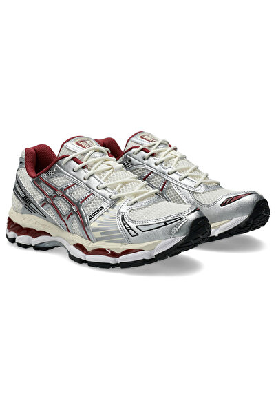 👟 Asics Gel Kayano ile Konforu Yaşayın! Hemen Al!
