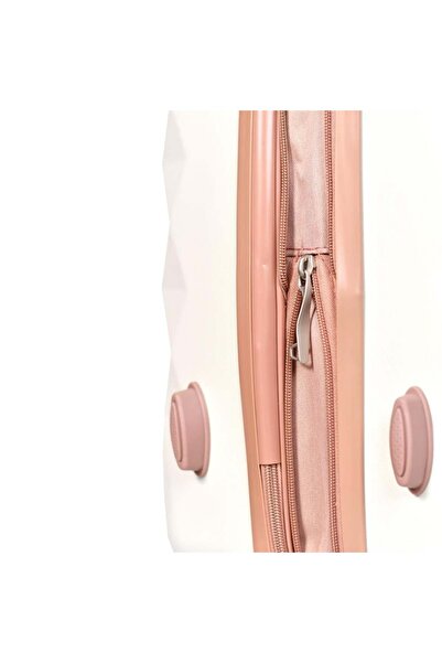 MORANO 4-piece travel bag set with an elegant design for special occasions and trousseau