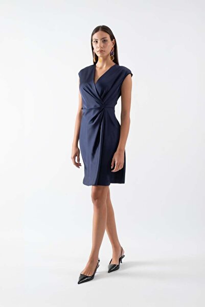 Spazio Rosanoff Kruvaze Yana Yandan Pileli Kolsuz Elbise LACİVERT