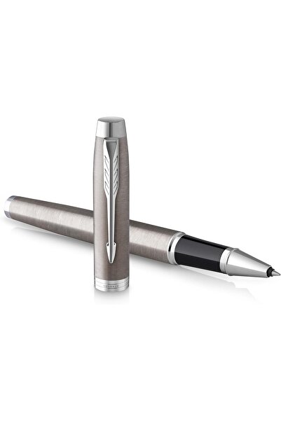 Parker قلم حبر جاف IM، مصنوع من الفولاذ المقاوم للصدأ مع حواف من الكروم، رأس رفيع، عبوة إعادة تعبئة سوداء، صندوق هدايا