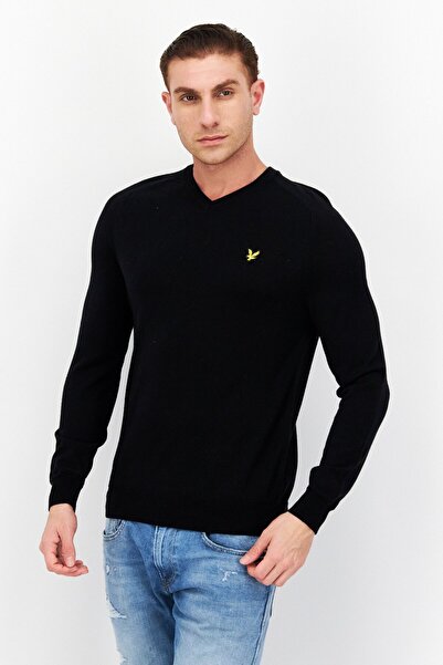 Lyle & Scott Men V-Neck Long Sleeve Embroidered Logo Sweater, Black