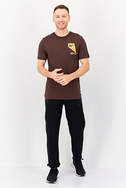 Nike Men Sportswear Fit Short Sleeves Outdoor T-Shirt, Coffee Brown