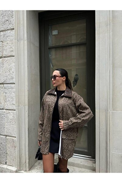 Ecenin Favorileri oversized Αγοράστε ένα νούμερο μικρότερο Δερμάτινο λεπτομερές λεπτό γυναικείο παλτό με λεοπάρ σχέδιο χωρίς επένδυση