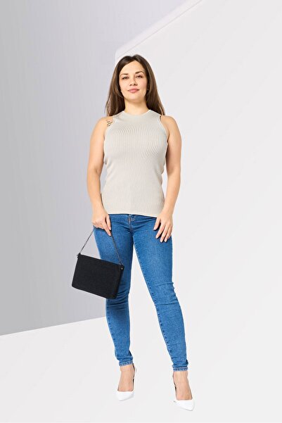 Calvin Klein Women Crew Neck Sleeveless Rubbed Tank Top, Light Grey