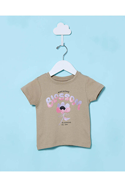 REDTAG تي شيرت أخضر مطبوع للبنات الرضع