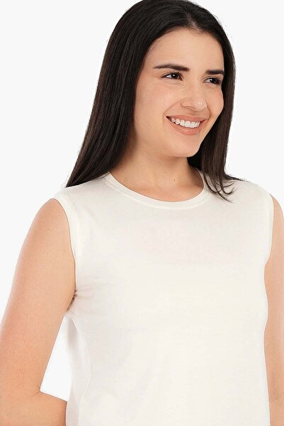 CARINA بلوزة طويلة بدون اكمام