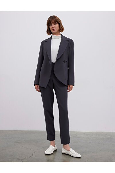 BGN workshop Asymmetric Cut Button Detail Blazer Jacket