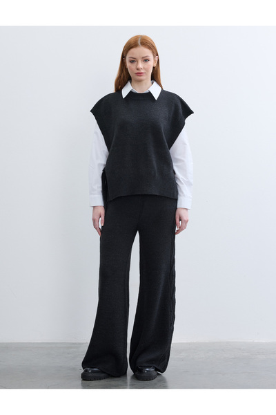 BGN workshop Mock Neck Suiters with Side Bags