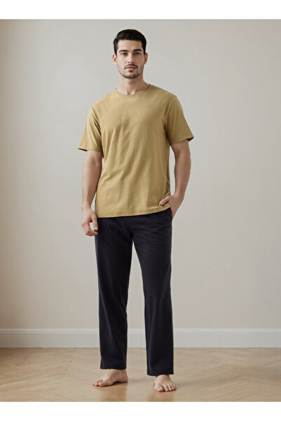 FAV Textured Pyjama Set