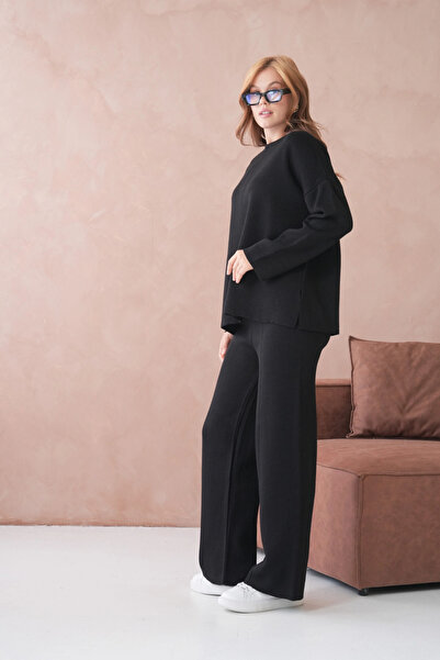 Park Karon Women's Crew Neck Low Sleeve Sweater Pants Two-Piece Knitwear Set